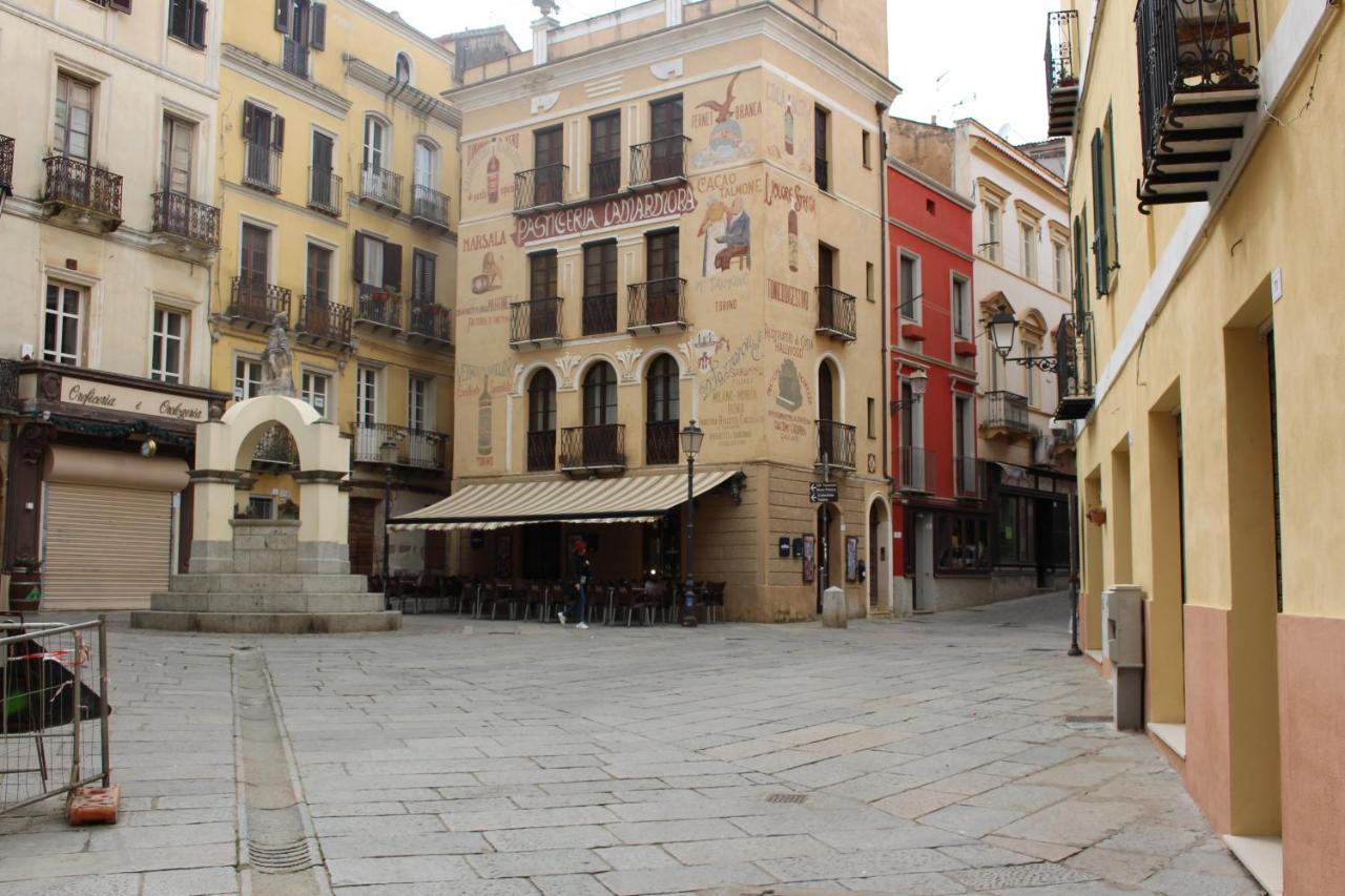 Via Cavour 19, Camere Del Conte Iglesias Exteriör bild